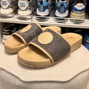 Gucci Off The Grid slide sandals